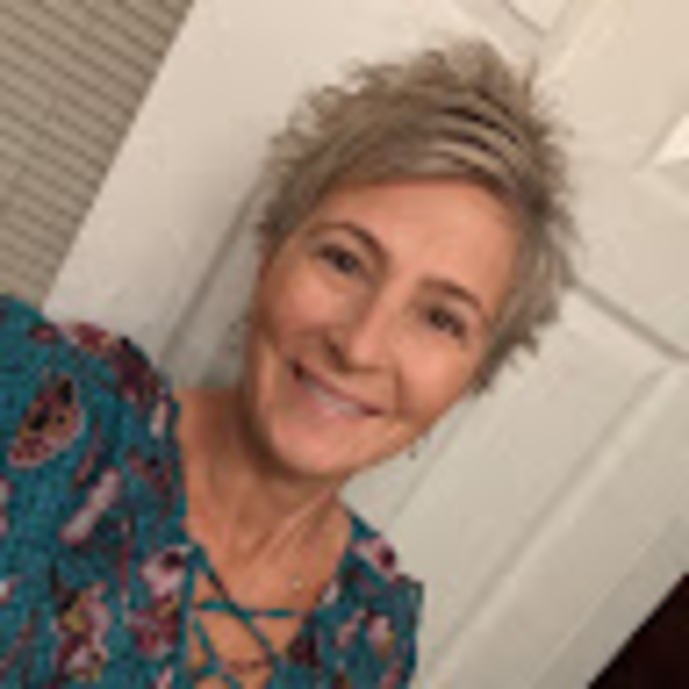 Meet your Posher, Paula